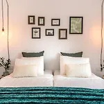 Modern Apartment in the Heart of Puerto Banús