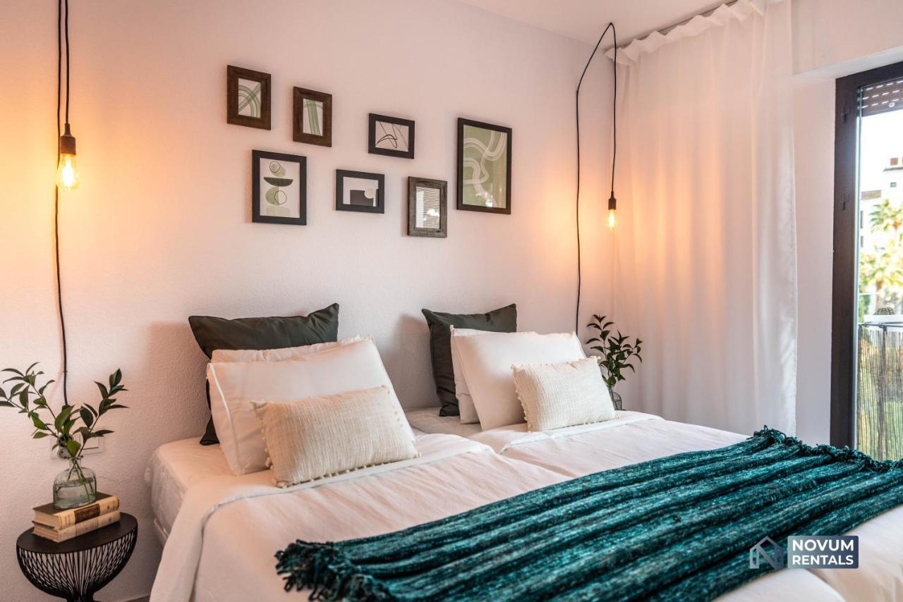 Modern In The Heart Of Puerto Banús Apartamento