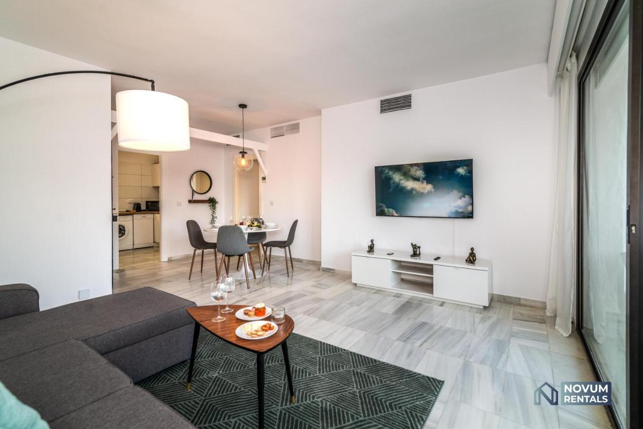 Modern In The Heart Of Puerto Banús Apartamento